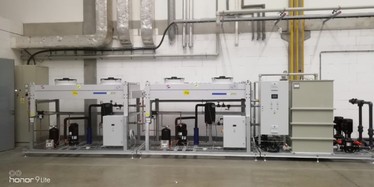 Modulární chiller 2x45kW + hydromodul